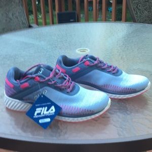 Fila, women’s shoes, size 11
